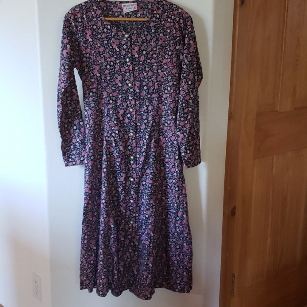 Floral‎ vintage  cottagecore dress size  small.